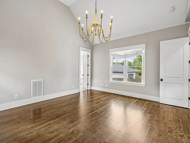 124B Lincoln Ct — Photo 32