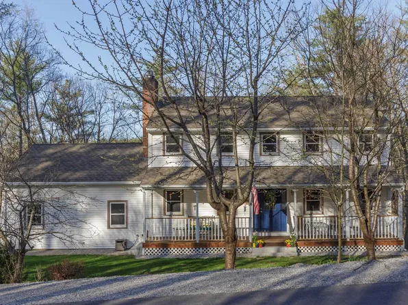 25 Brookview Terrace, Bedford, NH 03110