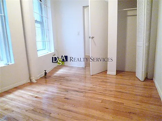 Rented by DSA Realty | media 39