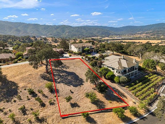 4th image of 2331 Hoya Ln
