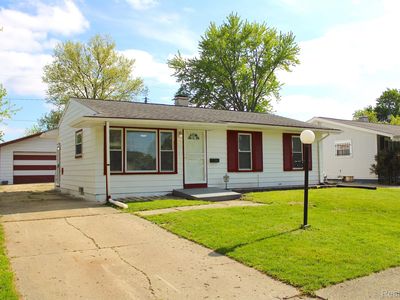 823 W Alma Ave, Flint, MI, 48505