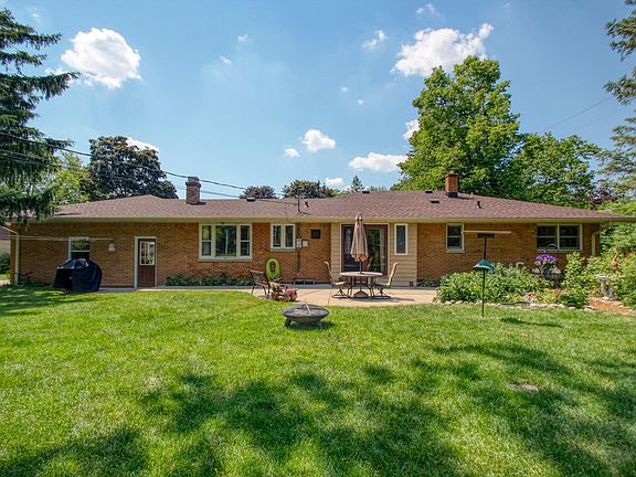 4th image of N76W14382 Northpoint Dr