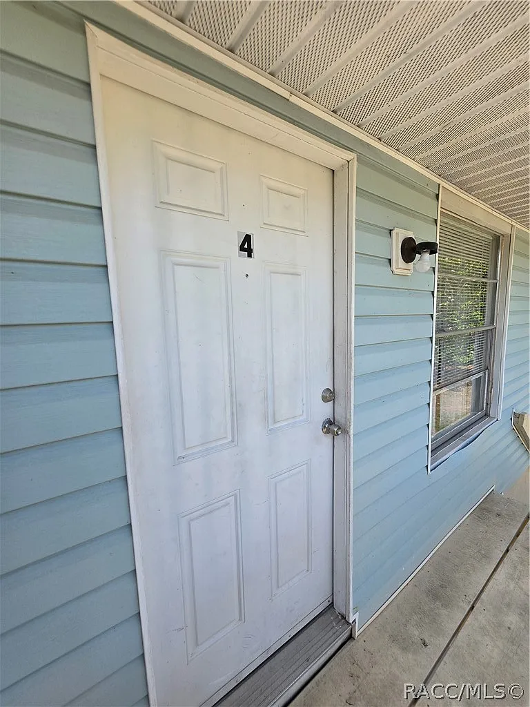 Building Photo - 2500 E Modern Ct #4