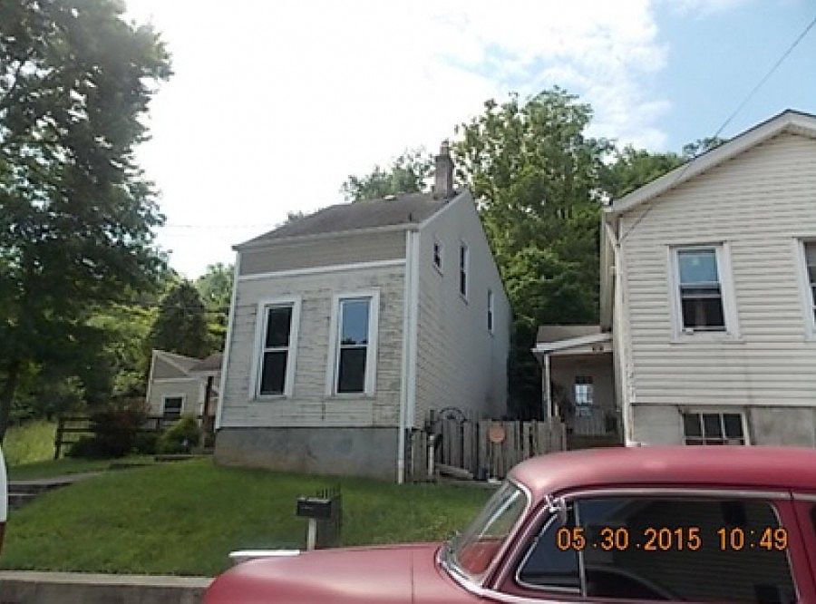 2nd image of 1205 John St