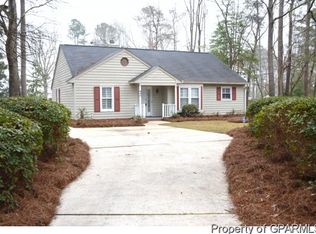 802 Persimmon Pl, Winterville, NC 28590
