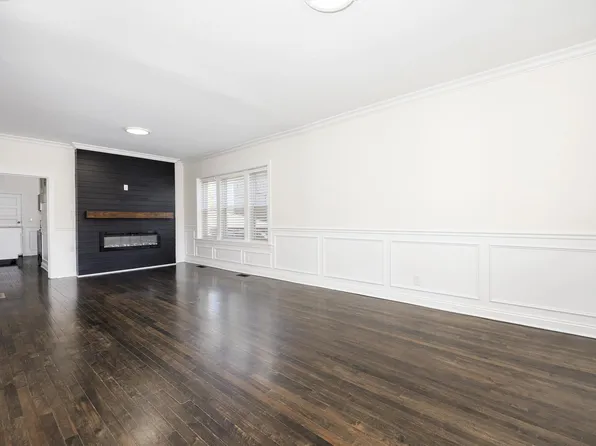 6326 W Hyacinth St #3, Chicago, IL 60646