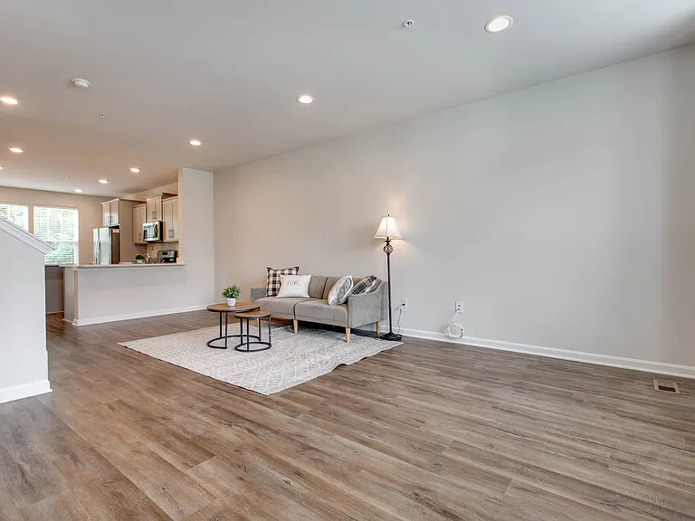 7964 Patterson Way — Photo 10