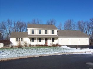 128 Hunt Valley Rd, Oneida, NY 13421