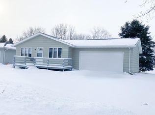 1715 Clifton Ave, Worthington, MN 56187