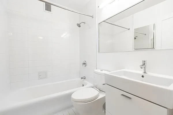 Rented by Stonehenge NYC LLC | media 6