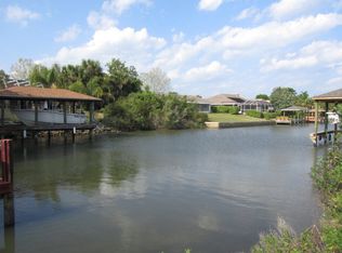 2 Crescent Ct S, Palm Coast, FL 32137