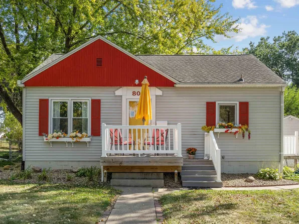 809 Hanna Blvd, Waterloo, IA 50701