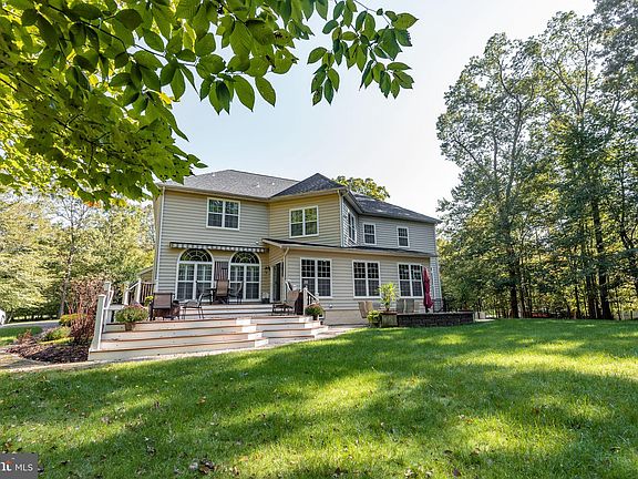 4th image of 6215 Grafton Pl