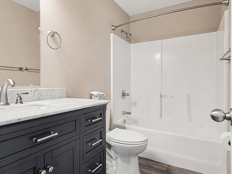 220 Buck Run Dr — Photo 14