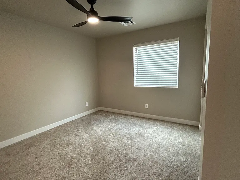 12217 Bliss Ave — Photo 14