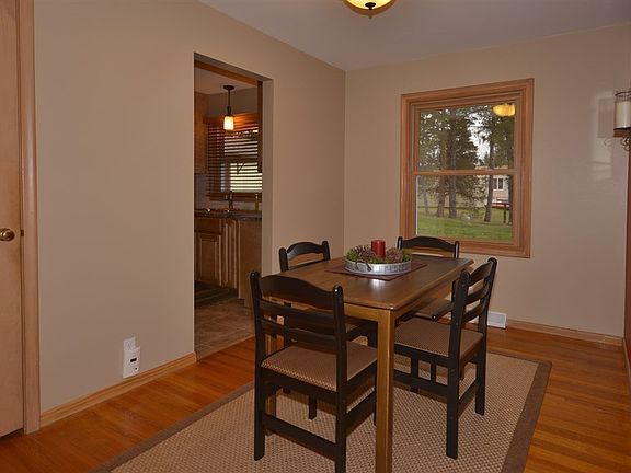 5th image of 310 N Blackman Ave