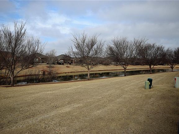 5th image of 18217 N Montoro Way