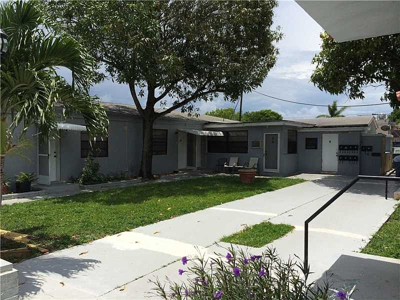 2nd image of 504 NE 3rd St #9