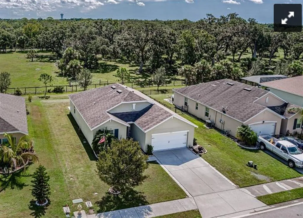 3 bed, 2.0 bath, 1538 sqft, $3,000 — Photo 3