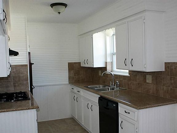  A third view of the kitchen- fit for a cook!