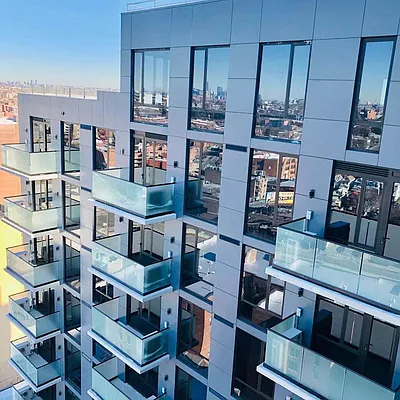 Rented by E Realty International Corp | media 6