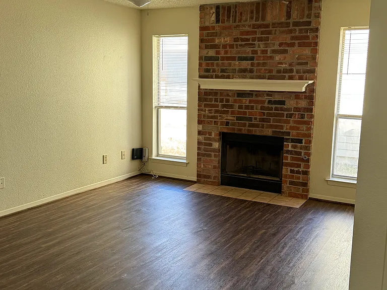 5409 Brookview Dr #1 — Photo 6