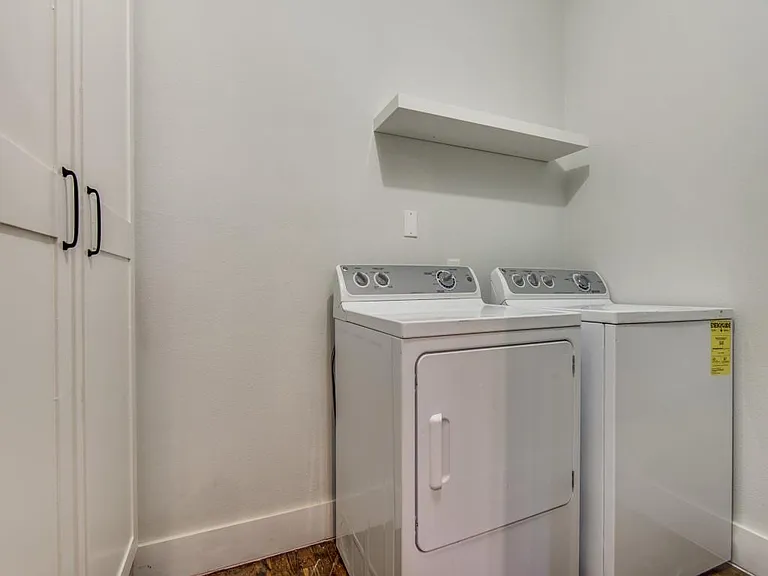 6307 Palo Pinto Ave — Photo 21