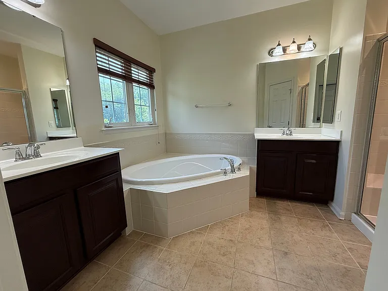 951 Hall Station Dr #1 — Photo 12