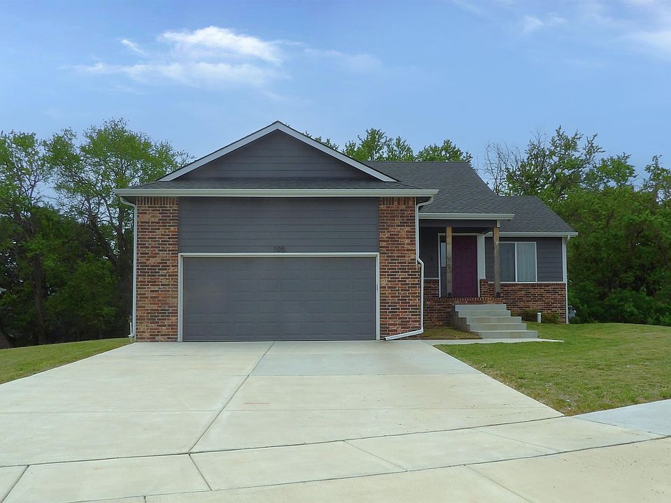 1st image of 105 E Burlington Dr