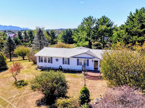 98 Acorn Ln, Raphine, VA 24472
