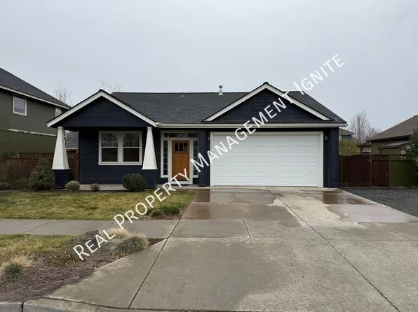 20573 Button Brush Ave, Bend, OR 97702