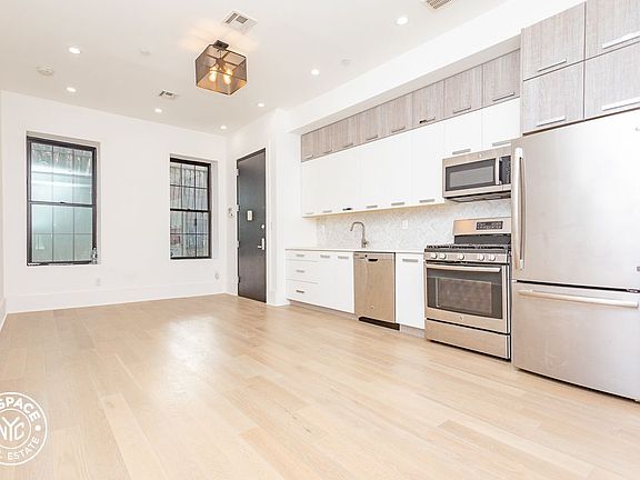 2nd image of 601 Saint Marks Ave #2XX