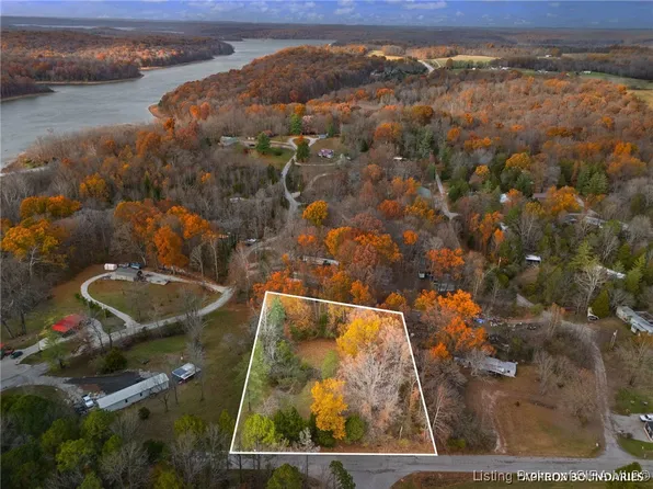  Pedora School Road, Eckerty, IN 47116
