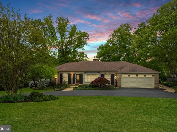 3227 Valley Ln, Falls Church, VA 22044