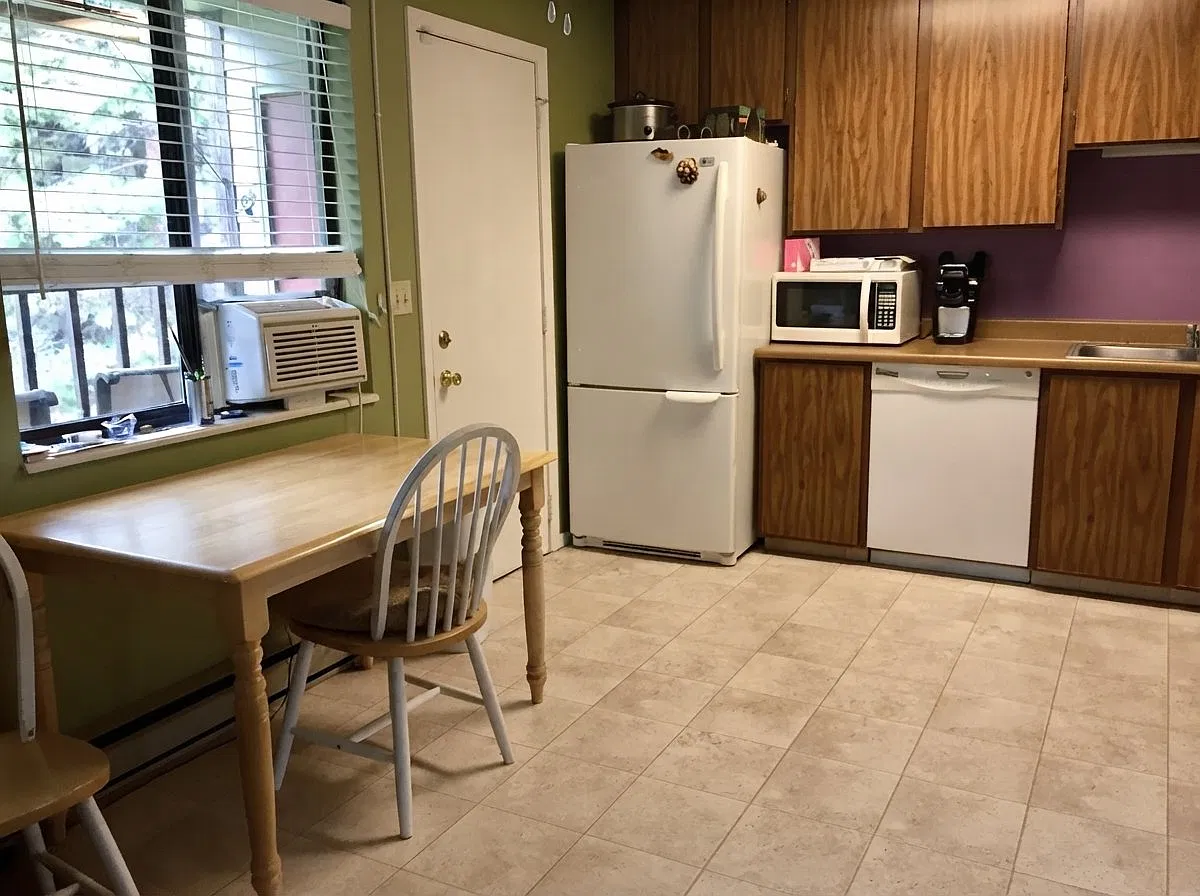 Mission Hills Condominium — Photo 4