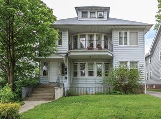 3227 E Overlook Rd #1, Cleveland, OH 44118