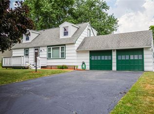 223 Valiant Dr, Rochester, NY 14623