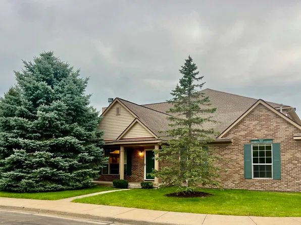 4234 Stonebridge Dr, Holly, MI 48442