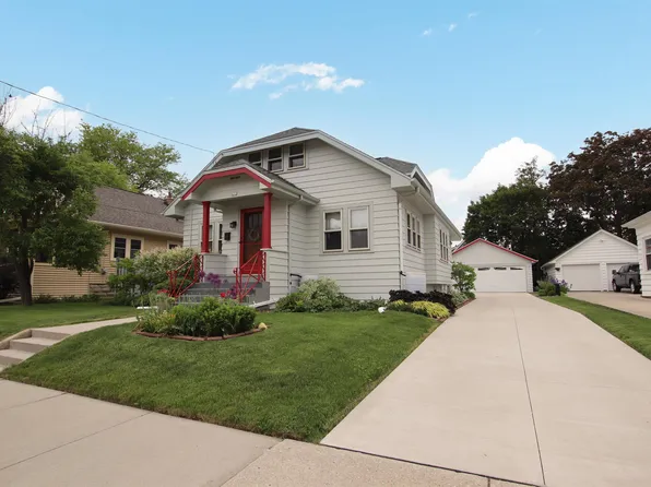 651 Evans St, Oshkosh, WI 54901