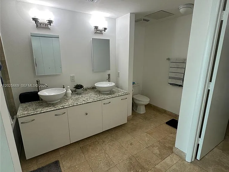 350 S Miami Ave #2302 — Photo 26
