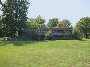 5 Upper Mannix Rd, East Greenbush, NY 12061