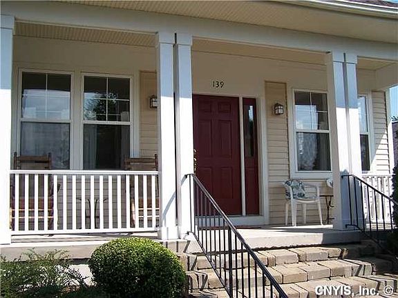 2nd image of 139 Greencastle St