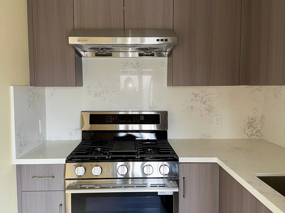 1st image of 2410 San Mateo St APT 16