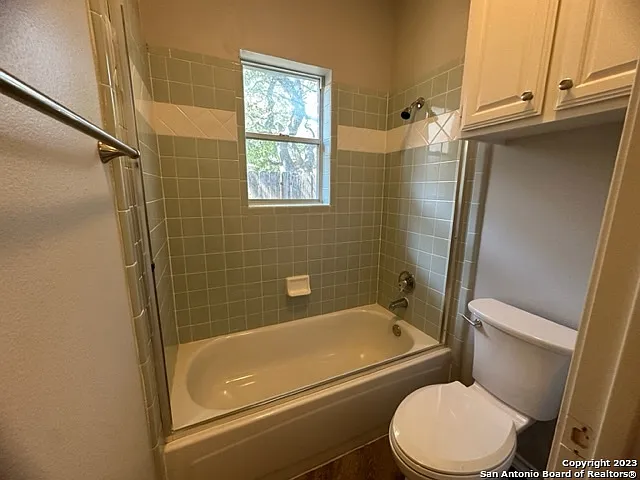 8823 Shady Valley — Photo 36