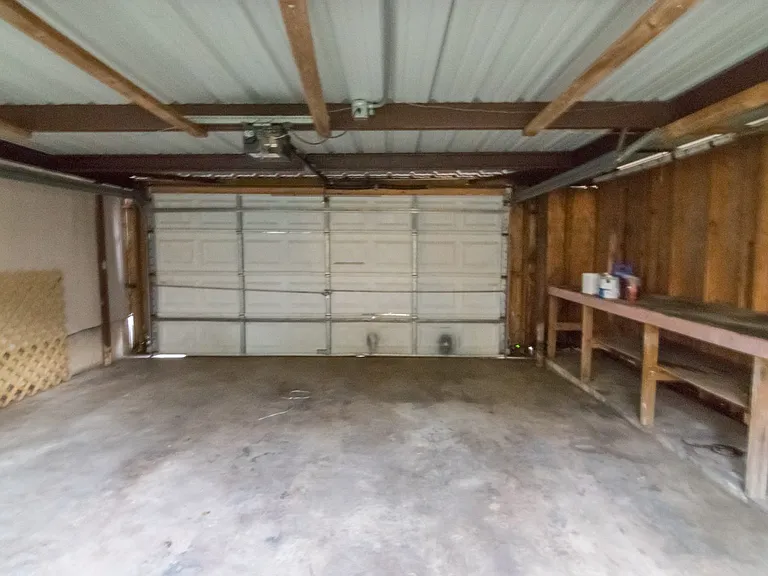 317 Valley Park Dr — Photo 14