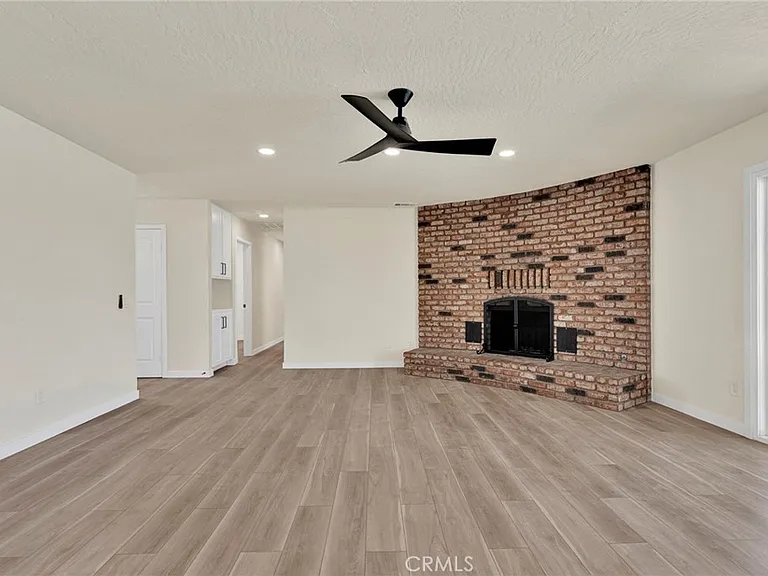 15262 El Centro St — Photo 11