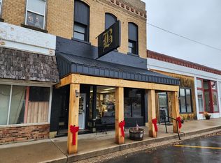 123 1/2 E Moore St, La Plata, MO 63549