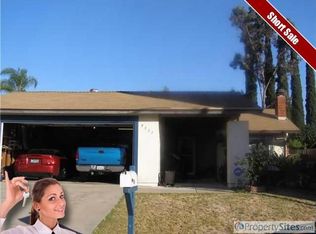 9351 Lake Country Dr, Santee, CA 92071