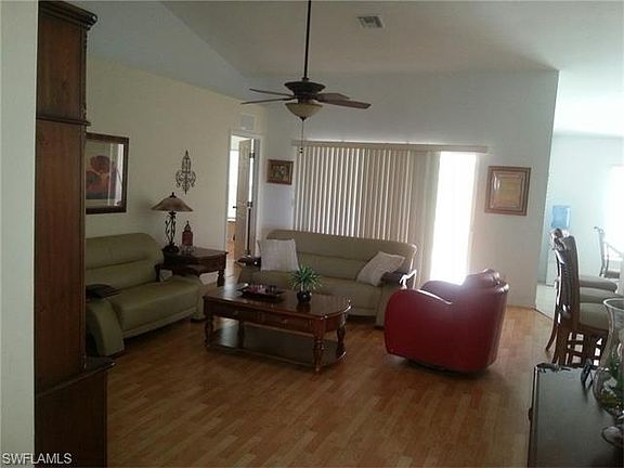 5th image of 338 Pinehurst Ave