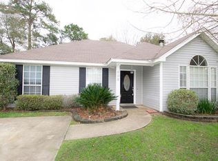 608 Dean St, Mandeville, LA 70448